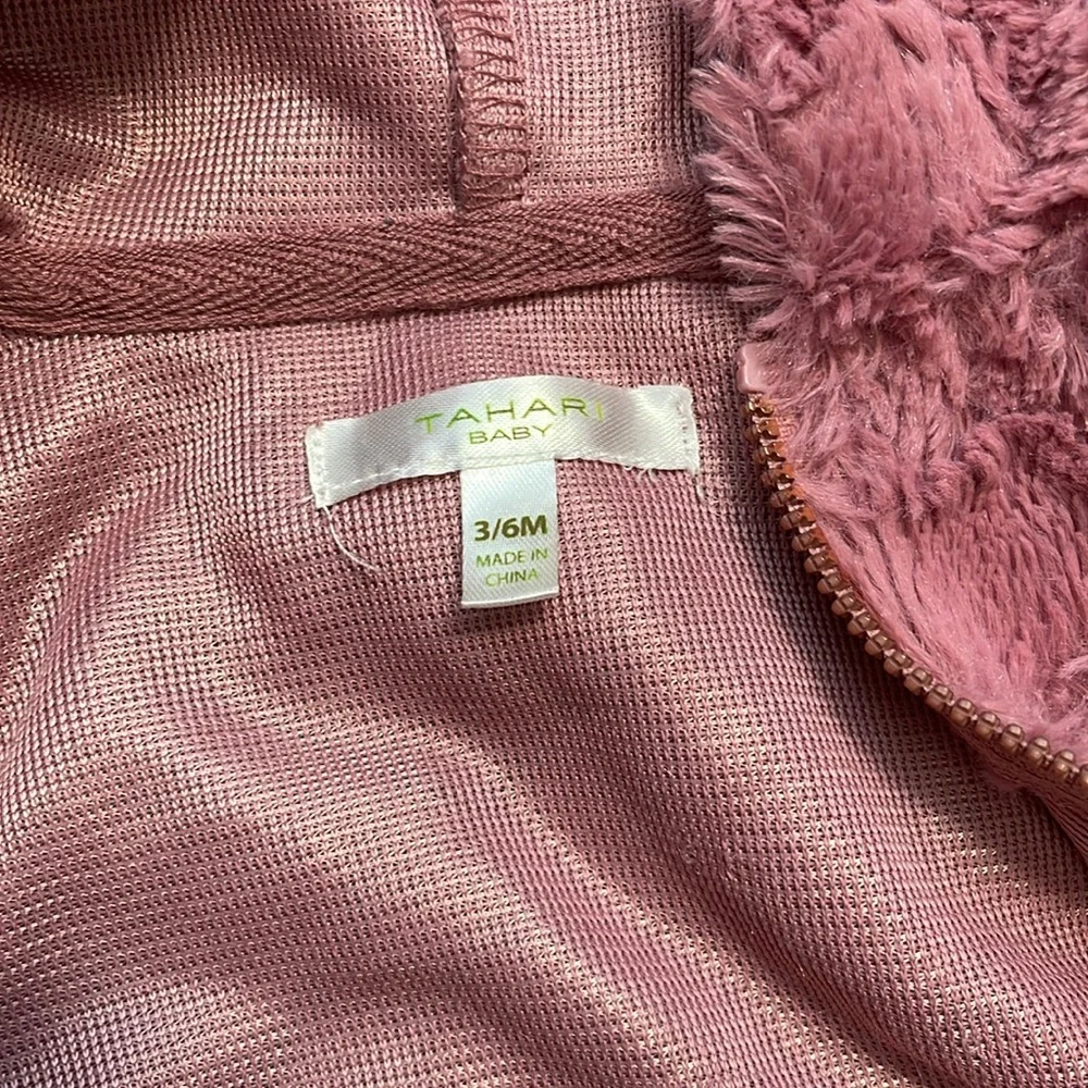 Tahari 2 piece 3/6m matching Jacket and onesie